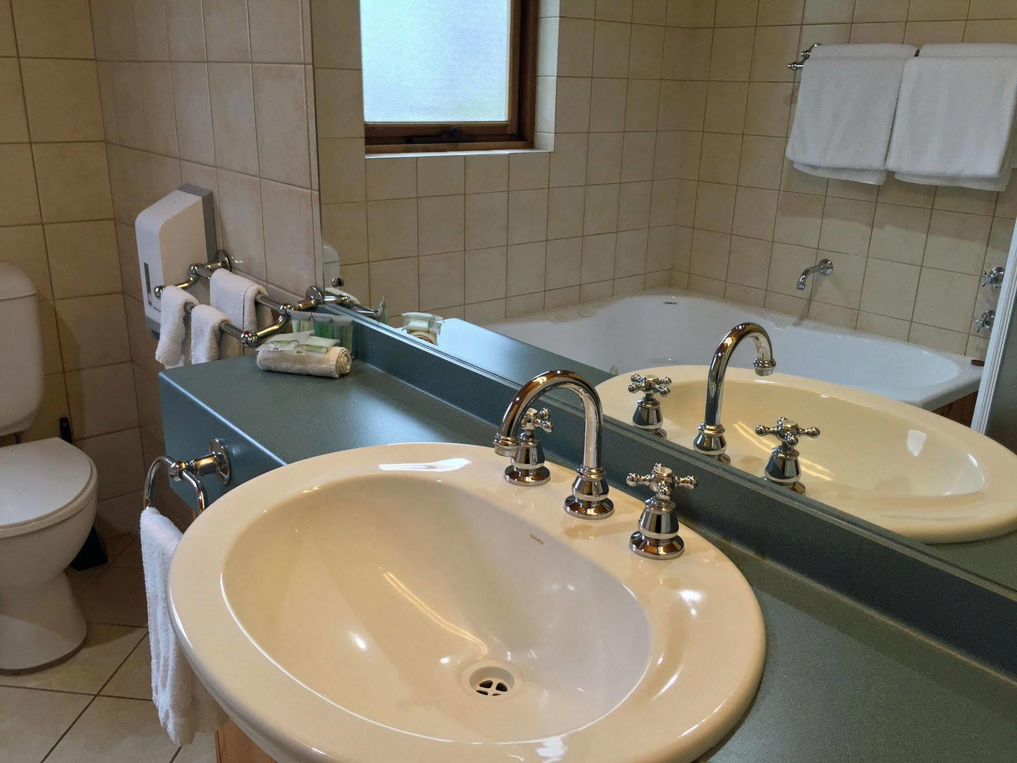 クナワラ プレイスモーテル エクステリア 写真